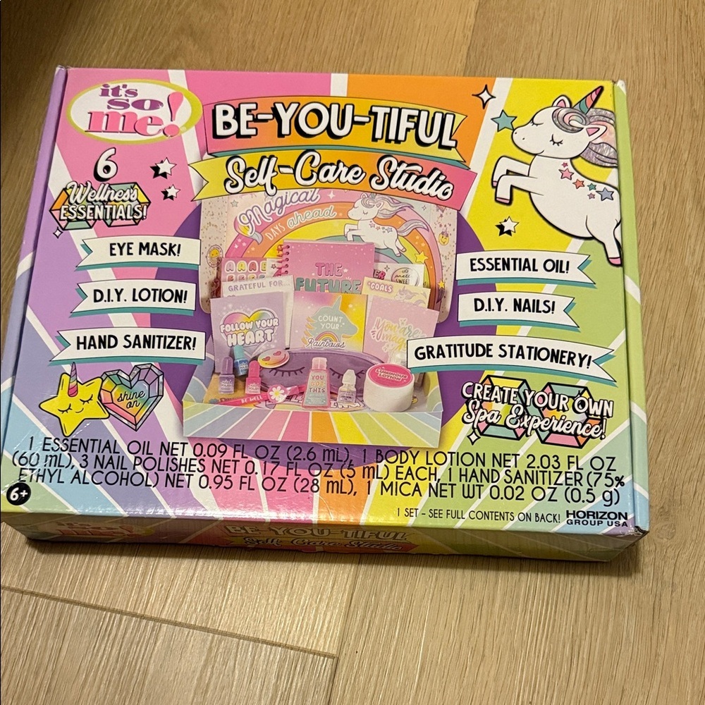It's So Me! Be-You-Tiful Self-Care Studio kit new sealed box great for preteens